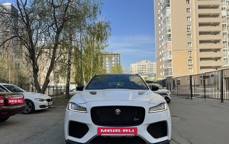 Jaguar F-Pace, 2019 год, 8 750 000 рублей, 15 фотография