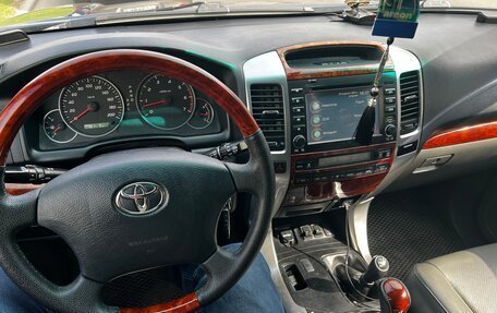 Toyota Land Cruiser Prado 120 рестайлинг, 2008 год, 2 499 000 рублей, 4 фотография