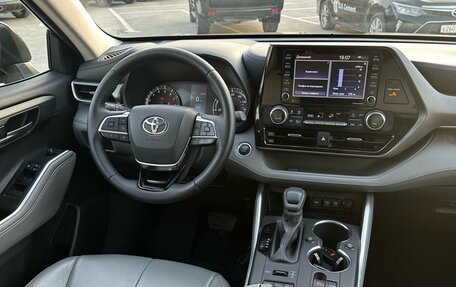 Toyota Highlander, 2020 год, 4 950 000 рублей, 11 фотография