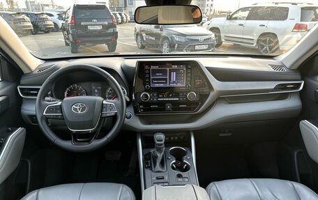 Toyota Highlander, 2020 год, 4 950 000 рублей, 10 фотография