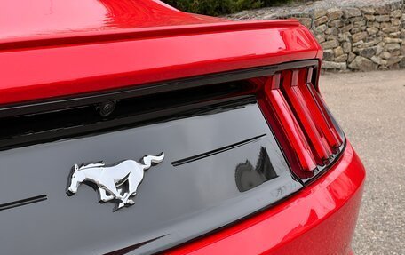 Ford Mustang VI рестайлинг, 2020 год, 3 299 000 рублей, 13 фотография