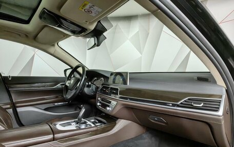 BMW 7 серия, 2015 год, 3 398 000 рублей, 11 фотография