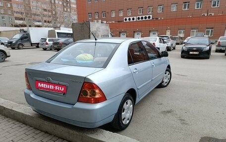Toyota Corolla, 2005 год, 700 000 рублей, 3 фотография