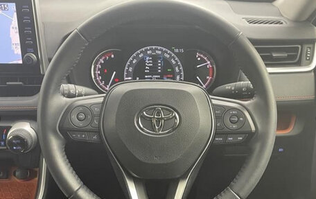 Toyota RAV4, 2021 год, 1 970 100 рублей, 14 фотография
