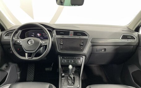 Volkswagen Tiguan II, 2019 год, 3 200 000 рублей, 7 фотография
