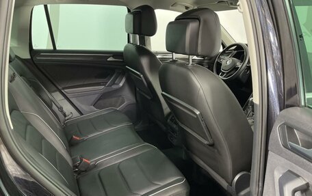 Volkswagen Tiguan II, 2019 год, 3 200 000 рублей, 16 фотография