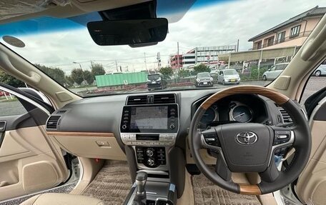 Toyota Land Cruiser Prado 150 рестайлинг 2, 2021 год, 3 350 100 рублей, 15 фотография