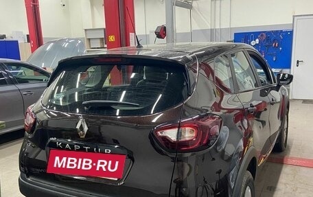 Renault Kaptur I рестайлинг, 2020 год, 1 766 000 рублей, 4 фотография