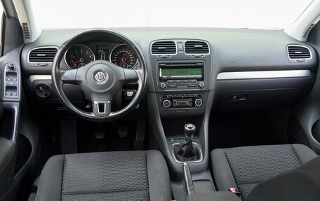 Volkswagen Golf VI, 2011 год, 960 000 рублей, 6 фотография