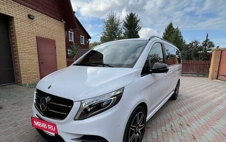 Mercedes-Benz V-Класс, 2018 год, 5 900 000 рублей, 2 фотография