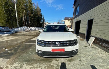 Volkswagen Teramont I, 2019 год, 5 000 000 рублей, 3 фотография