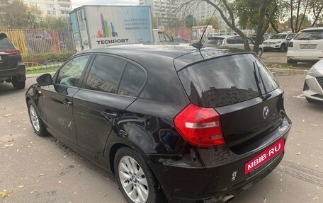 BMW 1 серия, 2011 год, 890 000 рублей, 4 фотография