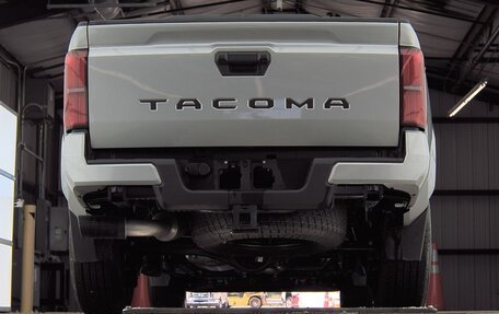 Toyota Tacoma, 2024 год, 8 240 000 рублей, 7 фотография