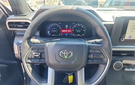 Toyota Tacoma, 2024 год, 8 240 000 рублей, 13 фотография