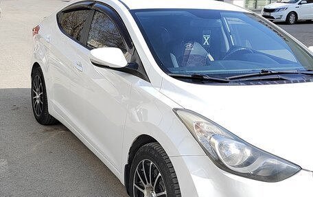 Hyundai Avante, 2011 год, 1 135 000 рублей, 2 фотография