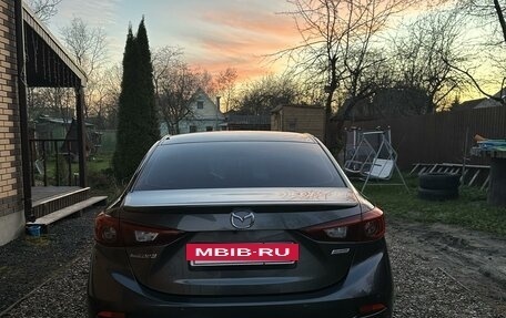Mazda 3, 2017 год, 2 200 000 рублей, 4 фотография