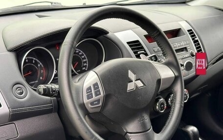 Mitsubishi Outlander III рестайлинг 3, 2011 год, 1 460 000 рублей, 9 фотография