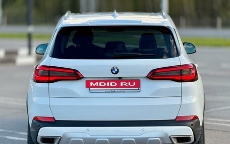 BMW X5, 2019 год, 6 450 000 рублей, 5 фотография