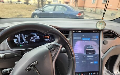 Tesla Model X I, 2018 год, 4 690 000 рублей, 4 фотография