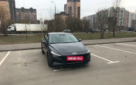 Hyundai Elantra, 2022 год, 2 600 000 рублей, 3 фотография