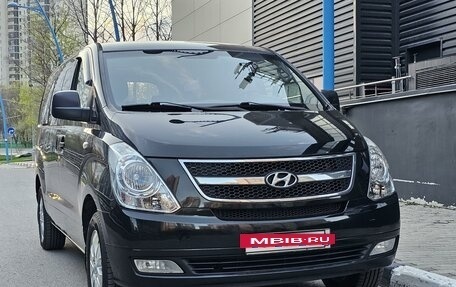 Hyundai Grand Starex Grand Starex I рестайлинг 2, 2016 год, 2 800 000 рублей, 10 фотография