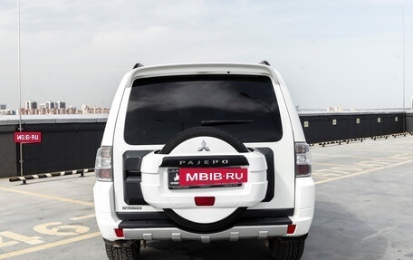 Mitsubishi Pajero IV, 2012 год, 2 299 000 рублей, 6 фотография
