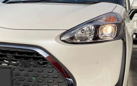 Toyota Sienta II, 2020 год, 1 090 000 рублей, 6 фотография