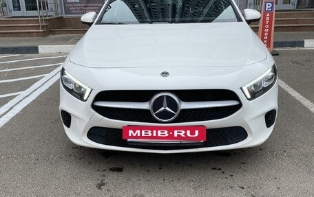Mercedes-Benz A-Класс, 2018 год, 2 650 000 рублей, 5 фотография