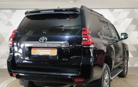 Toyota Land Cruiser Prado 150 рестайлинг 2, 2018 год, 6 960 000 рублей, 3 фотография