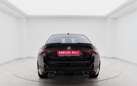 BMW 4 серия, 2022 год, 5 990 000 рублей, 6 фотография