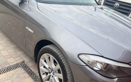 BMW 5 серия, 2011 год, 2 500 000 рублей, 4 фотография