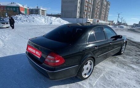 Mercedes-Benz E-Класс, 2004 год, 950 000 рублей, 6 фотография