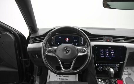 Volkswagen Passat B8 рестайлинг, 2020 год, 1 990 000 рублей, 6 фотография