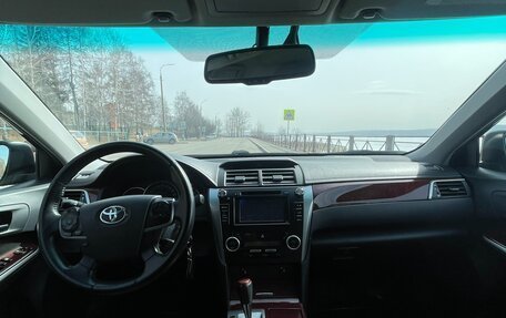 Toyota Camry, 2012 год, 1 850 000 рублей, 3 фотография