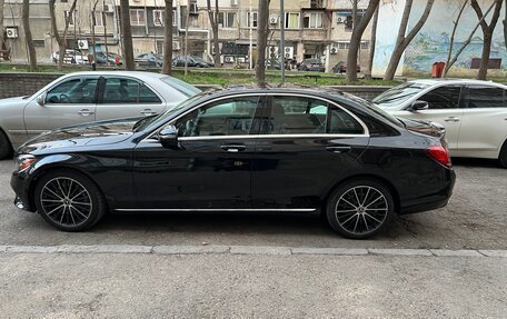 Mercedes-Benz C-Класс, 2018 год, 3 300 000 рублей, 12 фотография