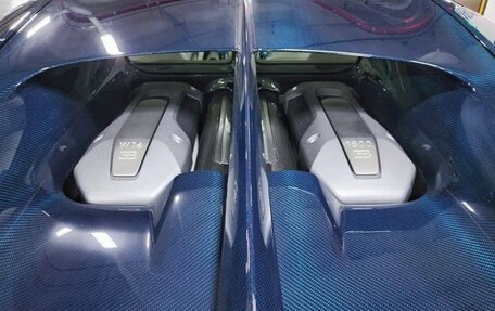 Bugatti Chiron, 2020 год, 298 000 000 рублей, 7 фотография