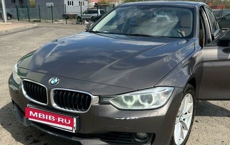 BMW 3 серия, 2013 год, 2 000 000 рублей, 2 фотография