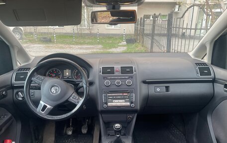 Volkswagen Touran III, 2014 год, 1 150 000 рублей, 6 фотография