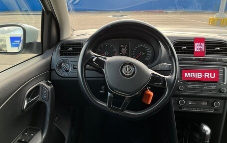 Volkswagen Polo VI (EU Market), 2015 год, 943 000 рублей, 7 фотография