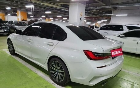 BMW 3 серия, 2020 год, 2 600 000 рублей, 4 фотография