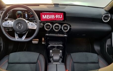 Mercedes-Benz A-Класс, 2021 год, 5 000 000 рублей, 6 фотография