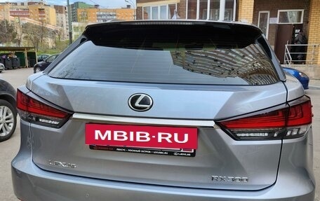 Lexus RX IV рестайлинг, 2021 год, 6 449 000 рублей, 4 фотография