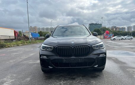 BMW X5, 2018 год, 8 000 000 рублей, 3 фотография