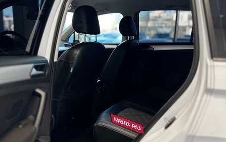 Volkswagen Tiguan II, 2021 год, 2 994 000 рублей, 9 фотография