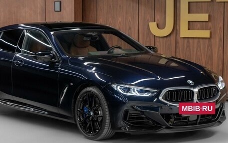 BMW 8 серия, 2023 год, 21 000 000 рублей, 6 фотография