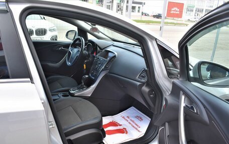 Opel Astra J, 2010 год, 879 000 рублей, 13 фотография