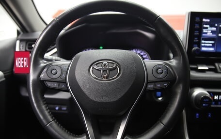 Toyota RAV4, 2022 год, 4 150 000 рублей, 12 фотография