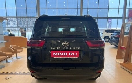Toyota Land Cruiser, 2023 год, 12 010 000 рублей, 11 фотография