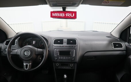 Volkswagen Polo VI (EU Market), 2013 год, 973 000 рублей, 14 фотография