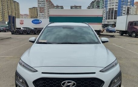 Hyundai Kona I, 2018 год, 2 050 000 рублей, 8 фотография